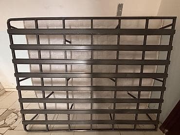 Çarpayılar: Metal çarpayı karkası və orta otapedik matras
Ölçülər 160 — 1