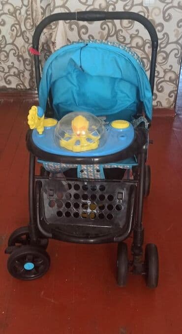 oğlan uşağı üçün kurtkalar: Klassik gəzinti arabası, İşlənmiş — 1