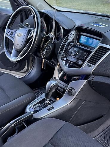 bmw r18 disk: Chevrolet Cruze: 1.4 l | 2012 il 273200 km Sedan — 6