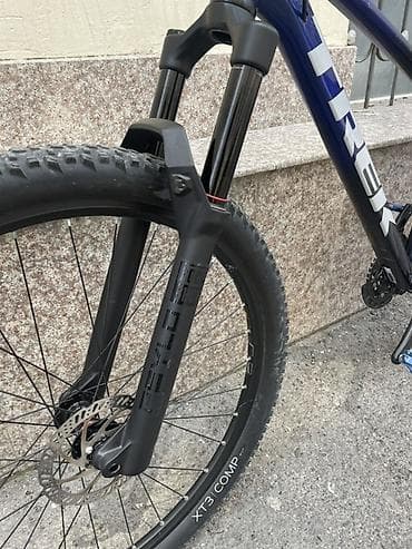 vela: Trek hardtail dağ velosipedi Tecili satilir Trek Marlin 6 gen 3 — 2