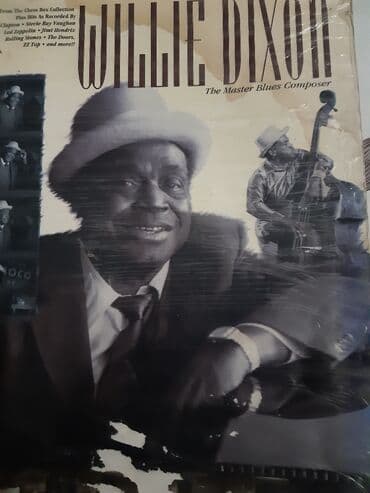 продажа книг бу: Различные книги на иностранных языках словари,бухгалтерские — 16