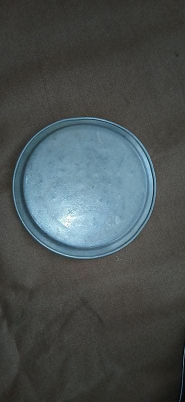 ваза для сладостей: Məhsul: Alminium kohne, qedimi qablar. Bir ededi 5m. Aș süzen suzgec — 8