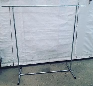 Metal geyim asqısı üçün yerüstü stend - Material: möhkəm metal — 1