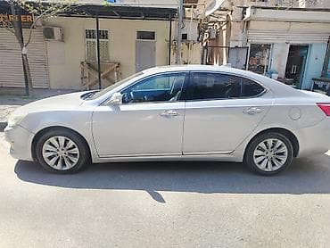 zil sedan: Changan Raeton: 1.9 l | Sedan — 3