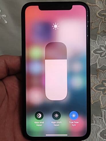 сколько стоит айфон 10: IPhone X, Qara, Face ID — 4