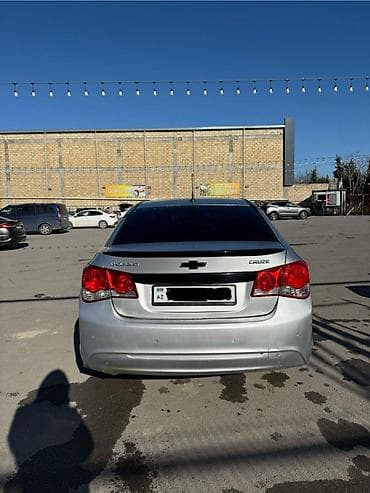 termostat satisi: Chevrolet Cruze: 1.8 l | 2012 il Sedan — 6