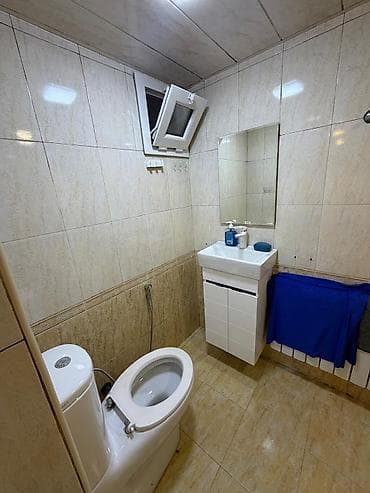 ev kirayesi: Bayil 139 nomreli mektebin yaxinliginda 2 otag addelni heyet evi — 9