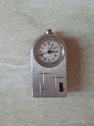Sovet istehsalı mini masa/səyahət saatı - Korpus: metal ön panel və — 3