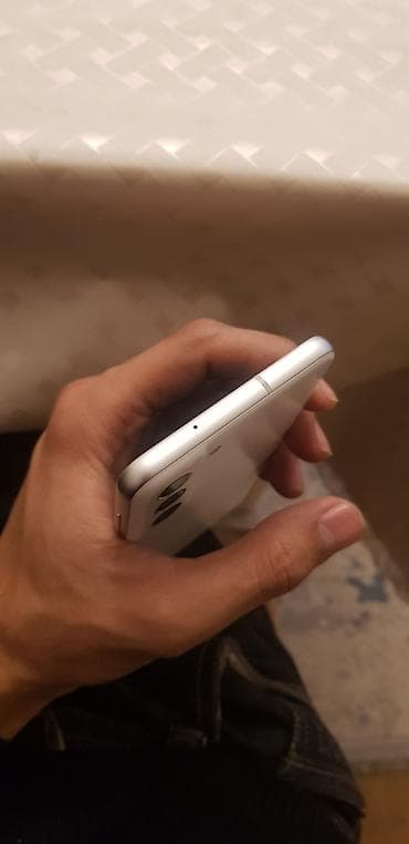 galaxy a 10: Samsung Galaxy S21 5G, 128 GB, rəng - Gümüşü, Sensor, Barmaq izi, Simsiz şarj — 6