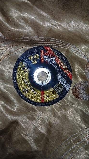 Alət dəsti: bağ qayçısı və bucaqdaşlayan üçün flap disk - Bağ — 5