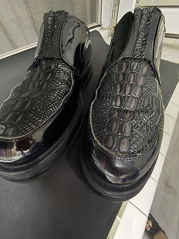 Şəxsi əşyalar: Kişi üçün laklı dəridən slip-on tuflilər - Rəng: qara, yüksək — 2