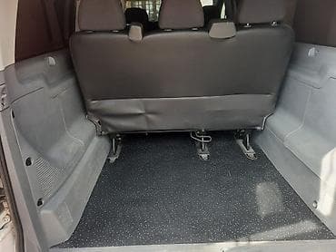 minivan taksi: Minivan — 7