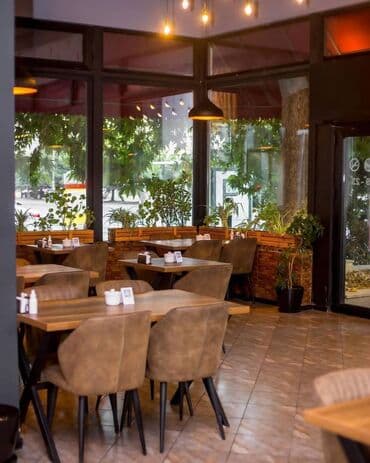 киоск в аренду: Hazır Biznes satılır. Biznesdə heç bir problem yoxdur.İşlək — 12