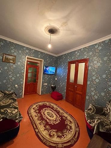 tecili ev satilir: Bakı, 2 otaqlı, Köhnə tikili, m. 28 may, 60 kv. m — 2