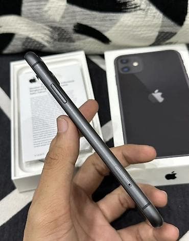 samsung galaxy tab3: IPhone 11, Qara — 2