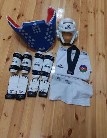 2 dəstdir biri 8 yaş digəri isə 10 yaşdır bir dəsti 40 azn dır