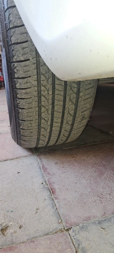 Kommersiya nəqliyyat vasitələri: Yay mövsümü üçün minik avtomobillərinə uyğun təkər satılır — 1