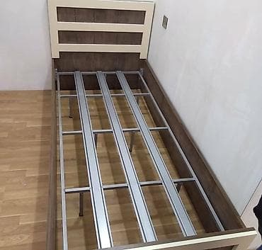 tək kravat: Təknəfərlik çarpayı, Matras ilə, Siyirməsiz — 1