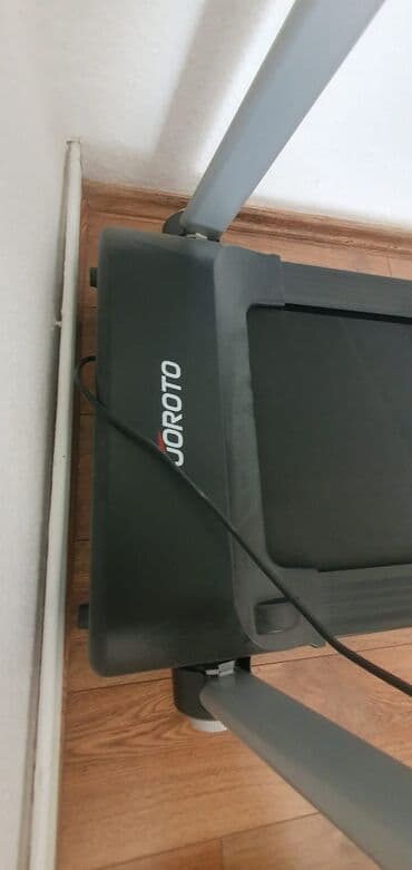 Boks kisələri: Joroto qaçış zolağı, istifadəçilərə evdə məşq etmək üçün rahat və — 15