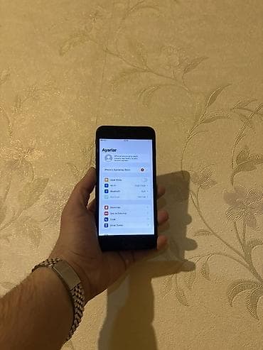 iphone 8 plus ikinci el: IPhone 8 Plus, Qara, Barmaq izi — 2