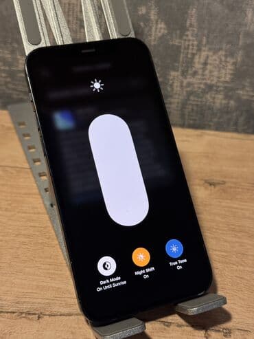 iphone 12 2 ci el: IPhone 12, 64 GB, Qara, Simsiz şarj, Face ID, Sənədlərlə — 5