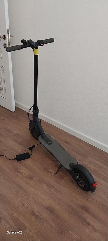 elektrikli somavar: Xiaomi Mi Electric Scooter Essential (model DDHBC08NEB) elektrik — 7