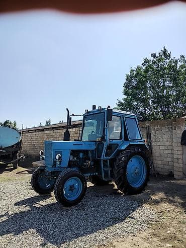 Nəqliyyat: Mtz 80 satilir ili 1992 sənədi var karofqada atma söhbəti ola bilməz — 2