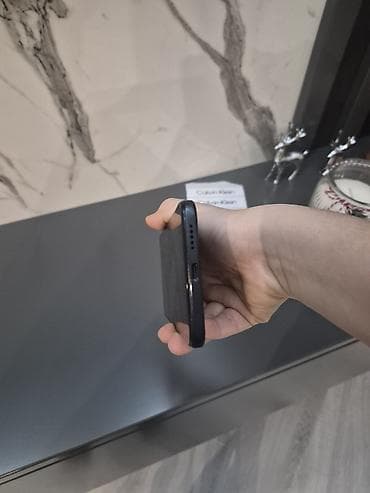 Xiaomi Redmi smartfon - Model: Redmi (seriya üzərindən – arxa hissədə