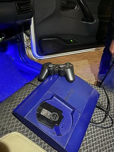 mini soba: Sony PlayStation 3 Super Slim (mavi rəng) Yaddaş 465 . çox az — 2