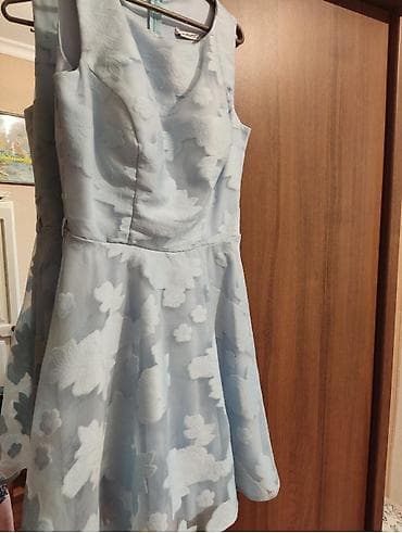 ketan don: Cox gozel modellerde paltarlar eyinde cox cox gozel oturur M razmer — 2