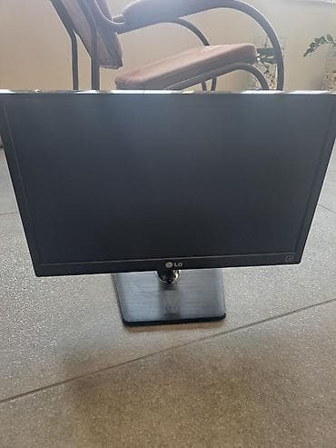 82 ekran tv: LG Flatron E2242C-BN LCD monitor - Ekran: 21.5 düym (54.6 sm) geniş — 1