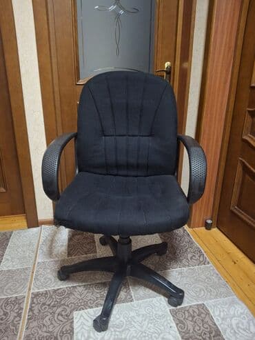 Təkərli, Qolları tənzimlənmir, Süni dəri