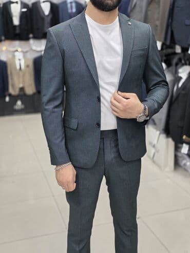 Другая мужская одежда: Kişi Kostyum Dəstləri - Klassik və modern kəsim: dar siluet, çiynə — 2