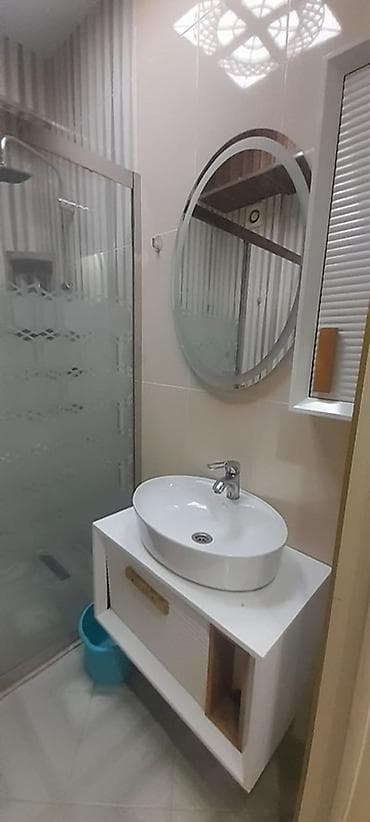 ipotekada olan evlerin satisi: Melissa Park F1 binası 20/16 2 dən 3ə düzəlmə 65kv mənzil. 900 — 6