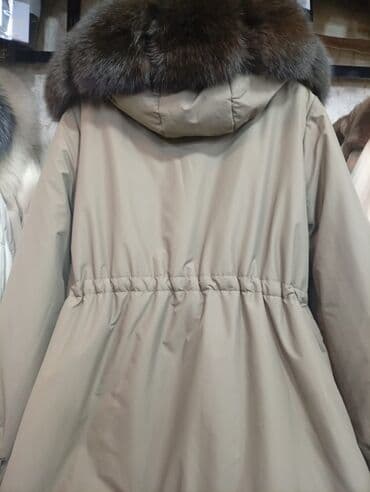 qadin kutkalari: Qadın qış parkası – SAKKO - Rəng: açıq bej - Ön hissədə və kapşonda — 2