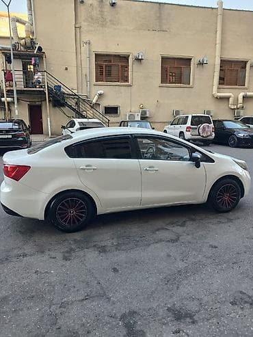 Avtomobil satışı: Kia Rio: 1.4 l | 2012 il Sedan — 8