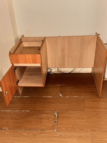 İnformatika: Mətbəx üçün modullar – laminat örtüklü, açıq qəhvəyi/taxta fakturalı — 1