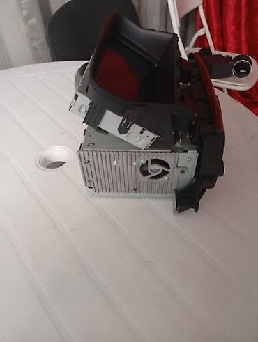 Мониторы: Chevrolet/GM orijinal multimedya və idarəetmə bloku (ekranlı başlıq) — 2