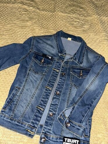 Məhsul: Cins gödəkçə - Material: Cins - Rəng: Tund goy - Bağlanma lalafo.az -da Məhsul: Cins gödəkçə - Material: Cins - Rəng: Tund goy - Bağlanma