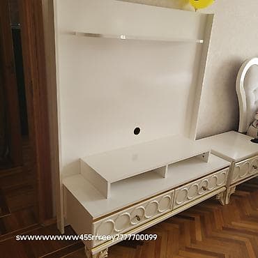 TV altlığı: Yeni, Düz TV altlığı, Polkalı, Laminat — 2