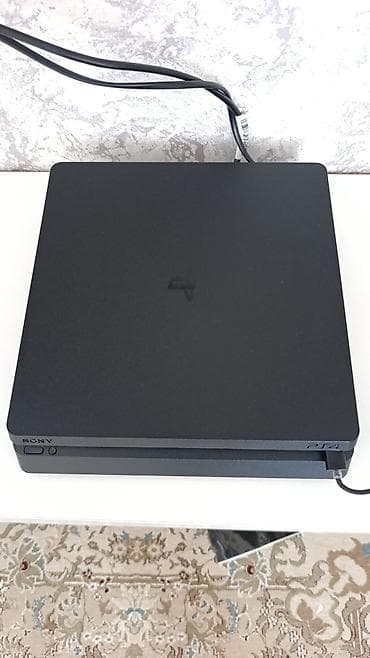 playst: PS4 slim 500gb plombu üzərində, 2 pult +10 oyun hesab — 7