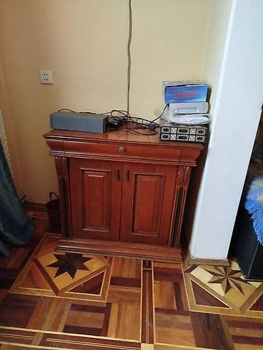 Qonaq otağı üçün, Açılan, Dördbucaq masa, 6 stul