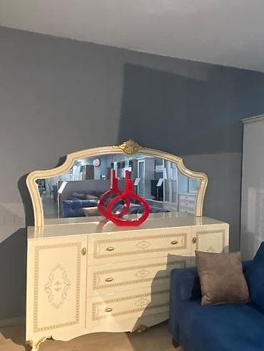 yataq mebeli islenmis: İşlənmiş, Güzgülü — 2