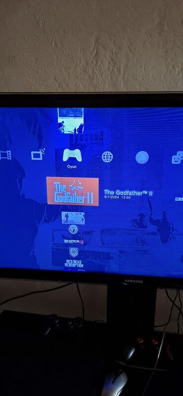 izqara aparati qiymeti: Ps3 super slim. Yaddaş 500 GB. heç bir problemi yoxdu. 2 ədəd orjinal — 6