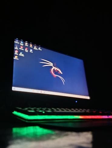 ipad mini 5 32gb: Masaüstü kompüter seti üstündə verilir: 1 mouse aula Gaming RGB — 1