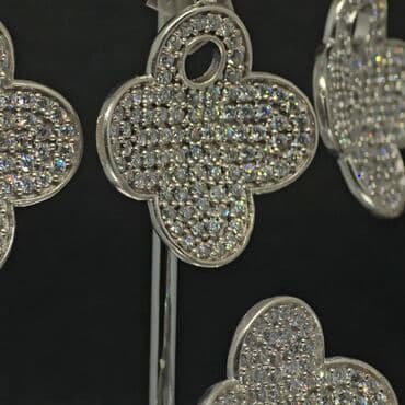 qizillarin qiymeti 2022: Dəstə daxildir: Üzük, Gümüş — 3