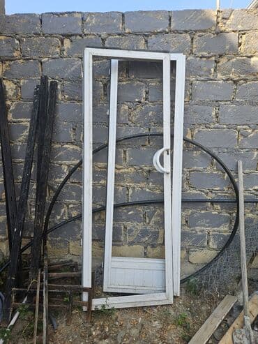 kredıtle qapı: İşlənmiş Plastik qapı Zəmanətsiz, Ünvandan götürmə — 1