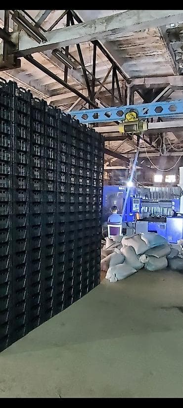 Məhsul: Sənaye tipli plastik yeşiklər (havalandırma dəlikli, üst-üstə