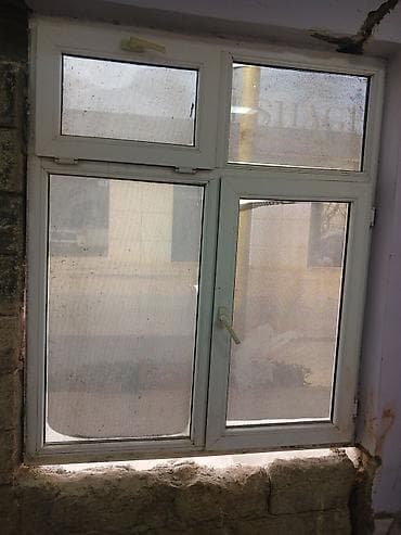 Строительные леса: Plasti qapi pencere ișlenmiş qapinin uzunu 2.70. eni 1.75 — 2