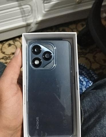 Təcili Satılır Honor 400 Lite 8ram 256 yaddaş 4 Ayın Telefonudur İdeal